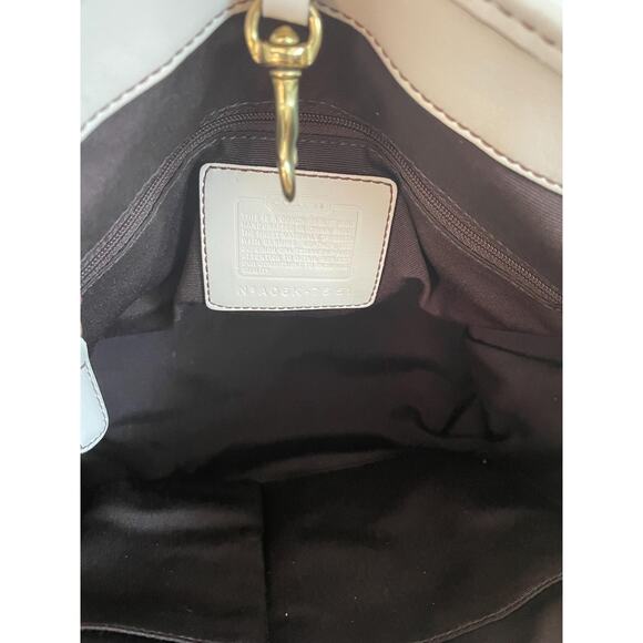 COACH LEGACY Ivory Signature Leather trim cream tote #7551 and wallet - Picture 8 of 10
